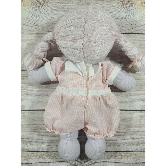 Vintage Playskool Grandmas Marshmallow Baby Cloth Doll + Outfit Braids 1986 16" - Picture 2 of 7